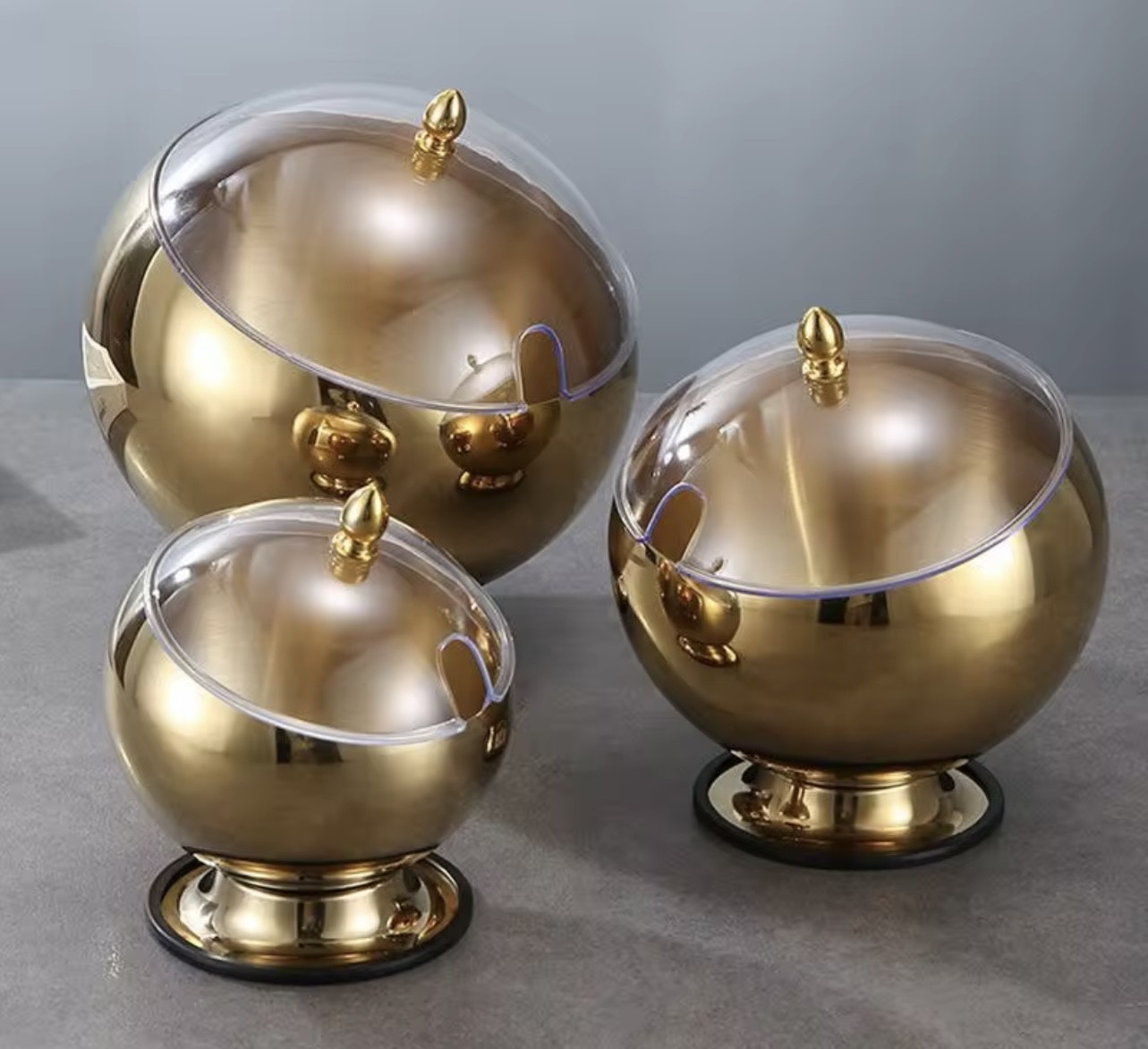 Stainless steel bowl with lid (set of 3) - Image 4